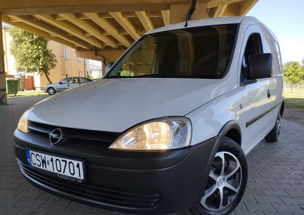 samochody osobowe Opel Combo cena 7900 przebieg: 220000, rok produkcji 2004 z Kutno